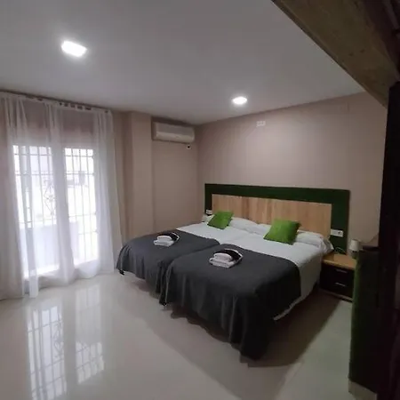 Entero Privado * Grenada